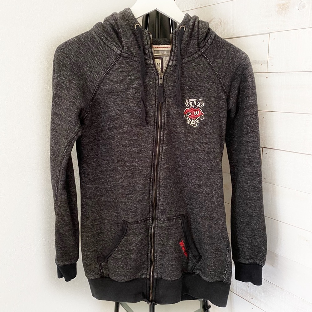 Colosseum Athletics Wisconsin Badger Collegiate Hoodie Size Medium